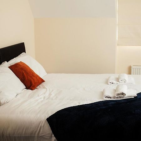 Avril Warwickshire Home Stay Nuneaton Zewnętrze zdjęcie