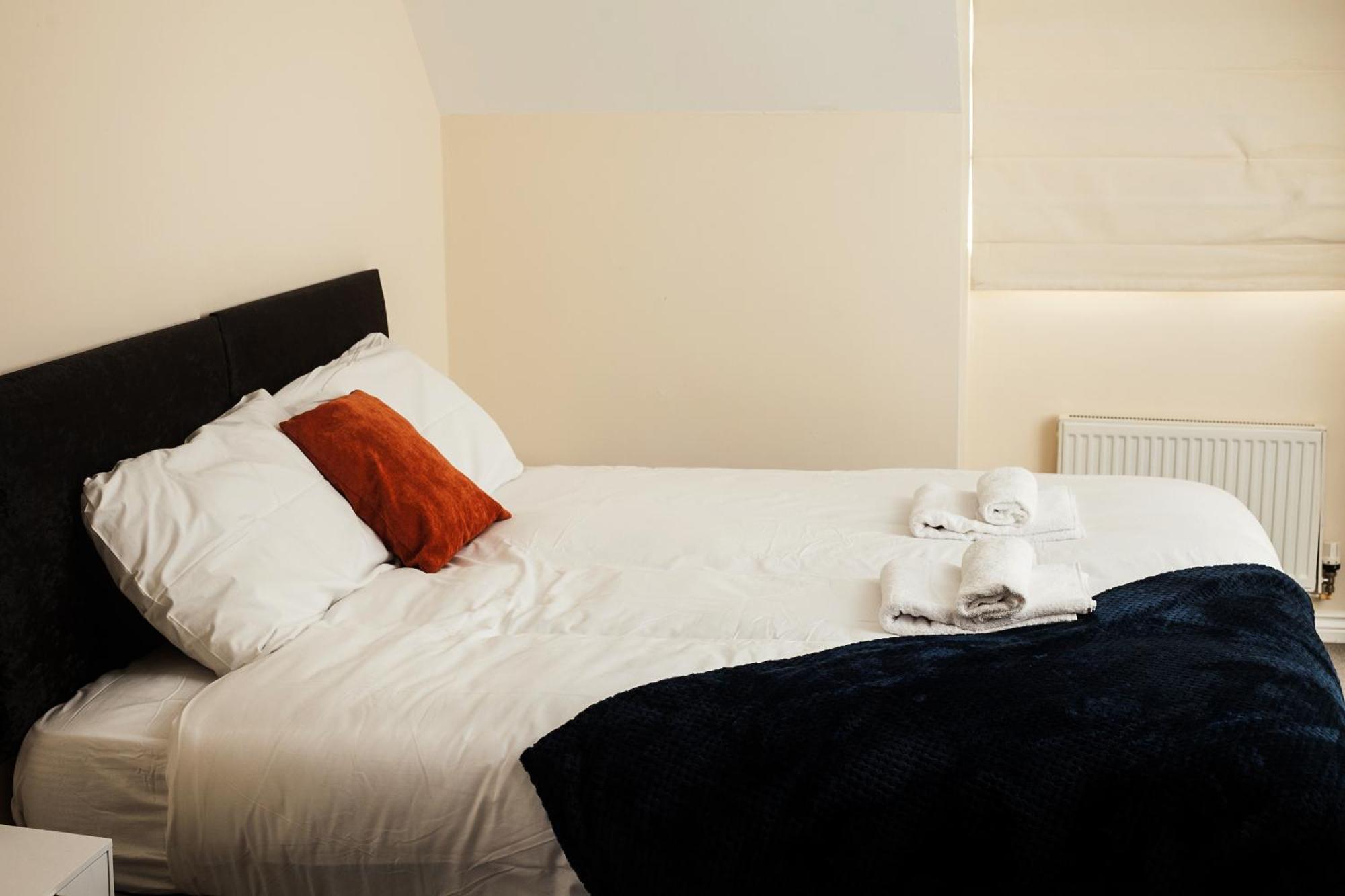 Avril Warwickshire Home Stay Nuneaton Zewnętrze zdjęcie