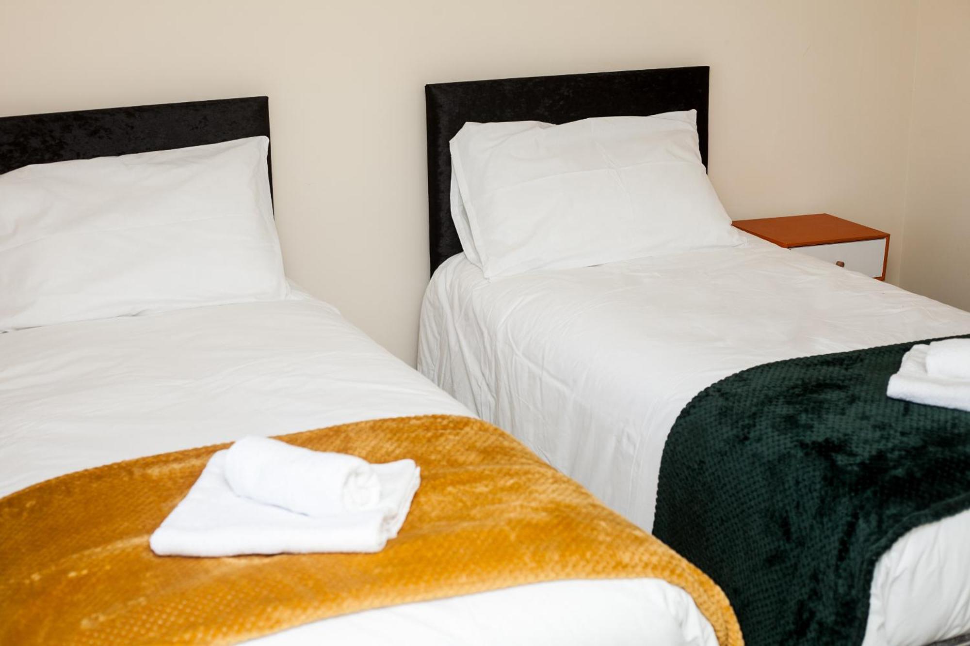 Avril Warwickshire Home Stay Nuneaton Zewnętrze zdjęcie