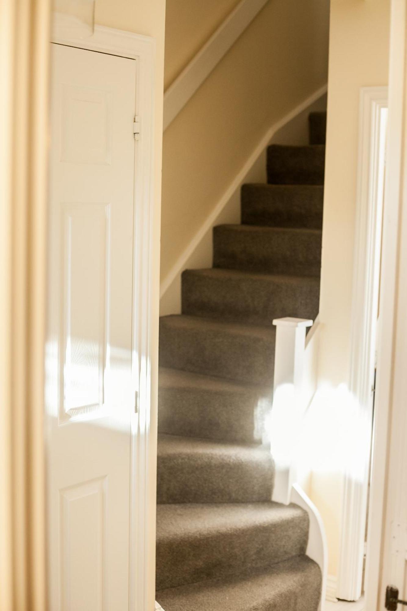 Avril Warwickshire Home Stay Nuneaton Zewnętrze zdjęcie