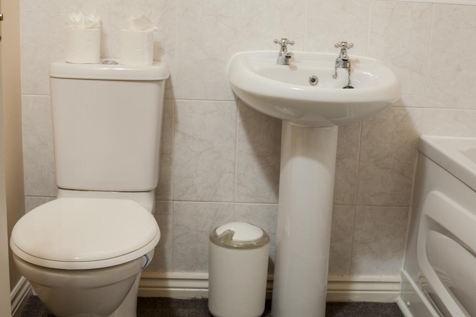 Avril Warwickshire Home Stay Nuneaton Zewnętrze zdjęcie